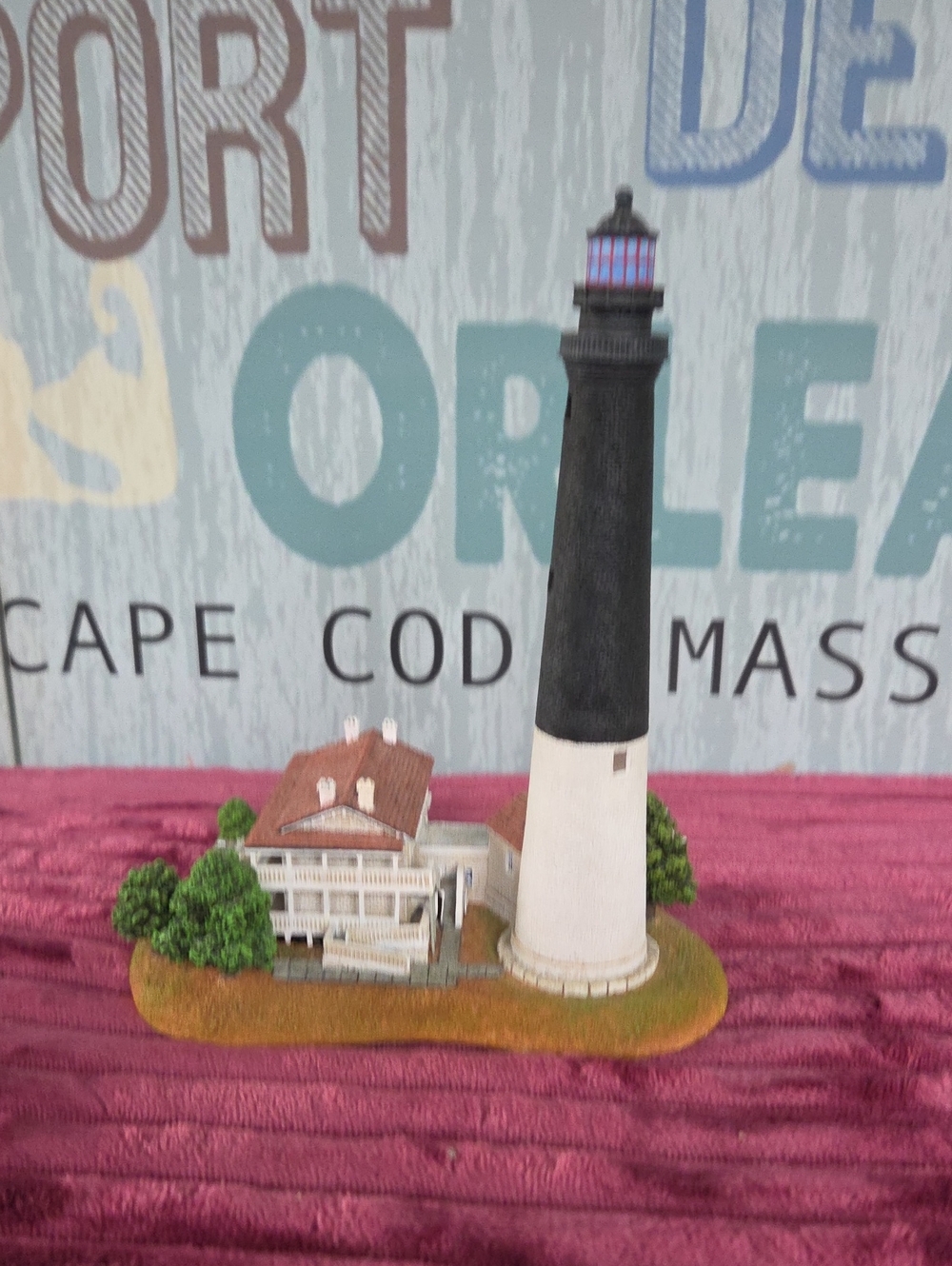 Collectible Danbury Mint Pensacola Lighthouse Home Decor